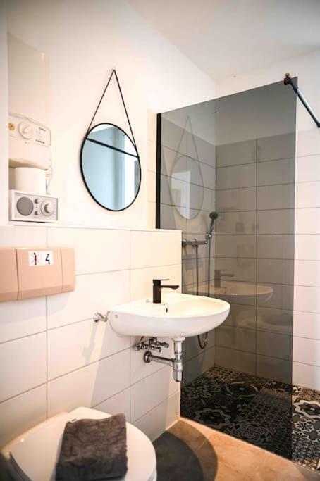 Moderne In Ruhiger Umgebung Nahe Messe Appartement Berlijn